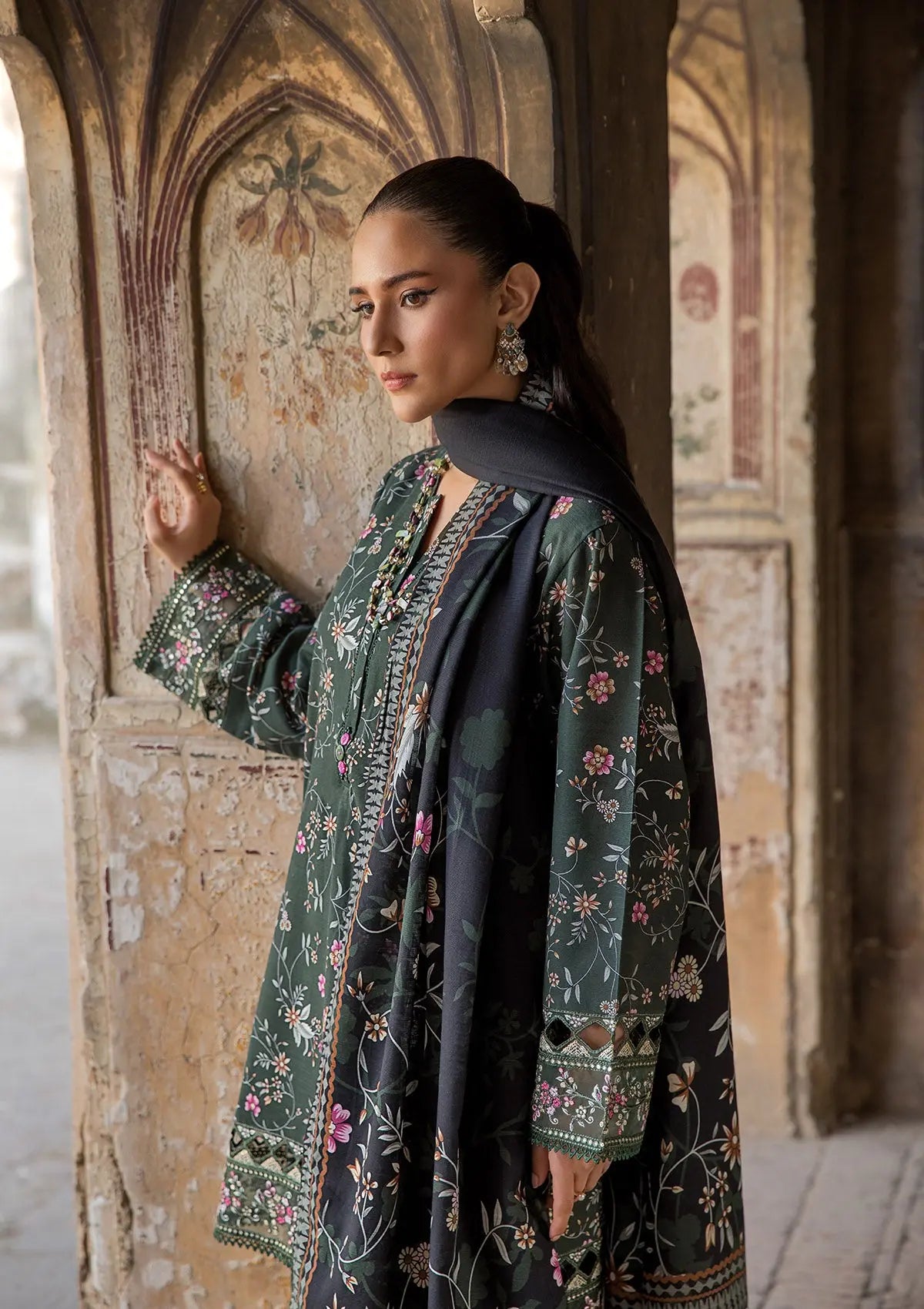 EMBROIDERED KHADDAR BT6513-DGN Bin Tayyab