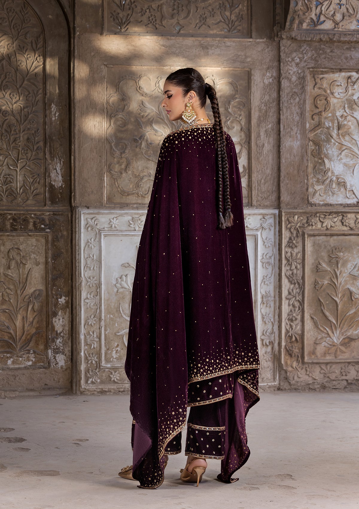 Embroidered Velvet BT6529-MRN