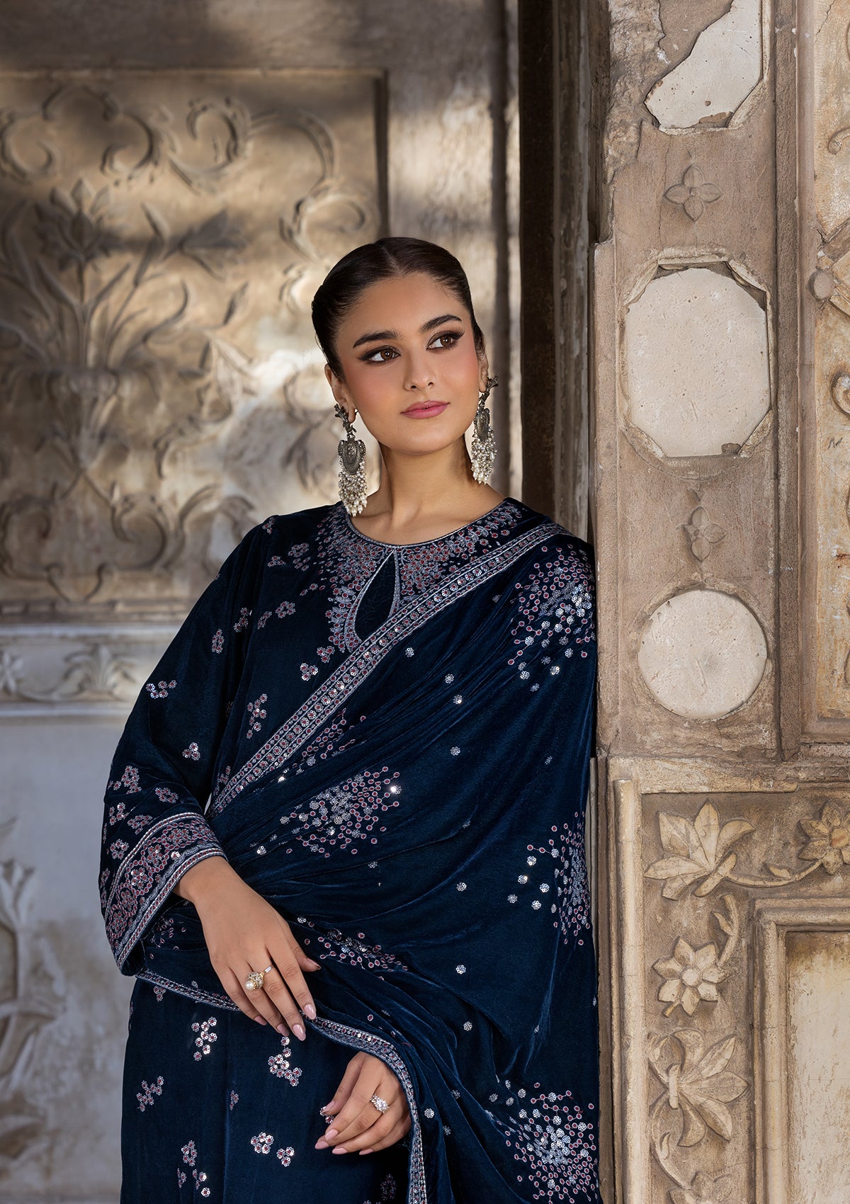 Embroidered Velvet BT6529-BLU