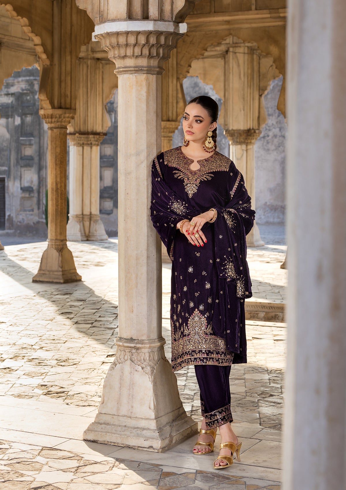 Embroidered Velvet  BT6529-PUR