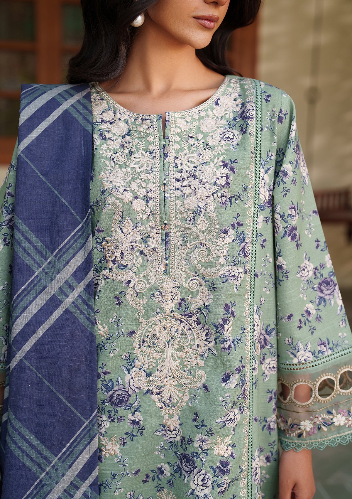 Embroidered Khaddar BT6552-GRN Bin Tayyab