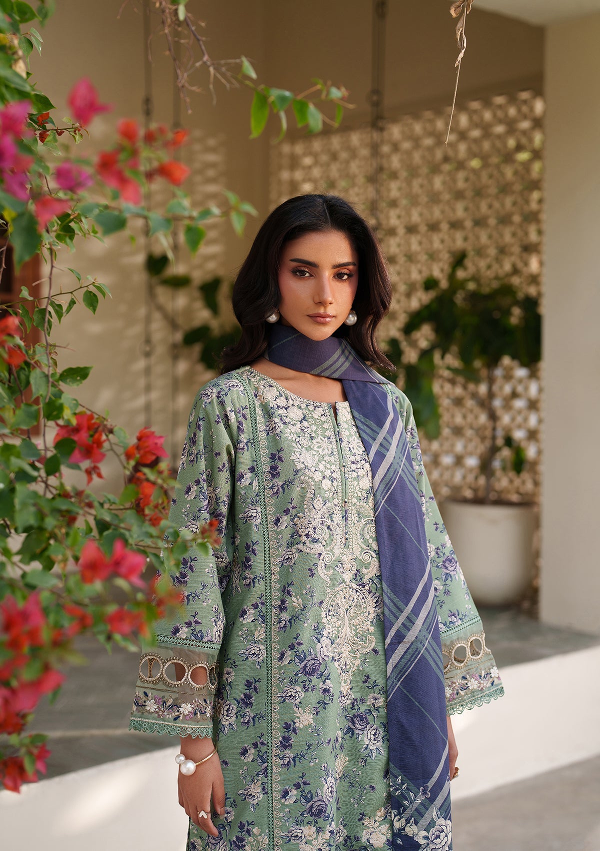 Embroidered Khaddar BT6552-GRN Bin Tayyab