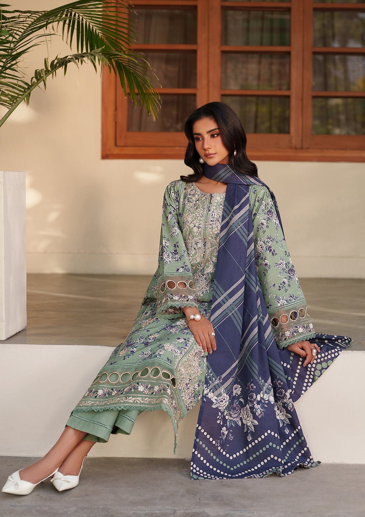 Embroidered Khaddar BT6552-GRN Bin Tayyab