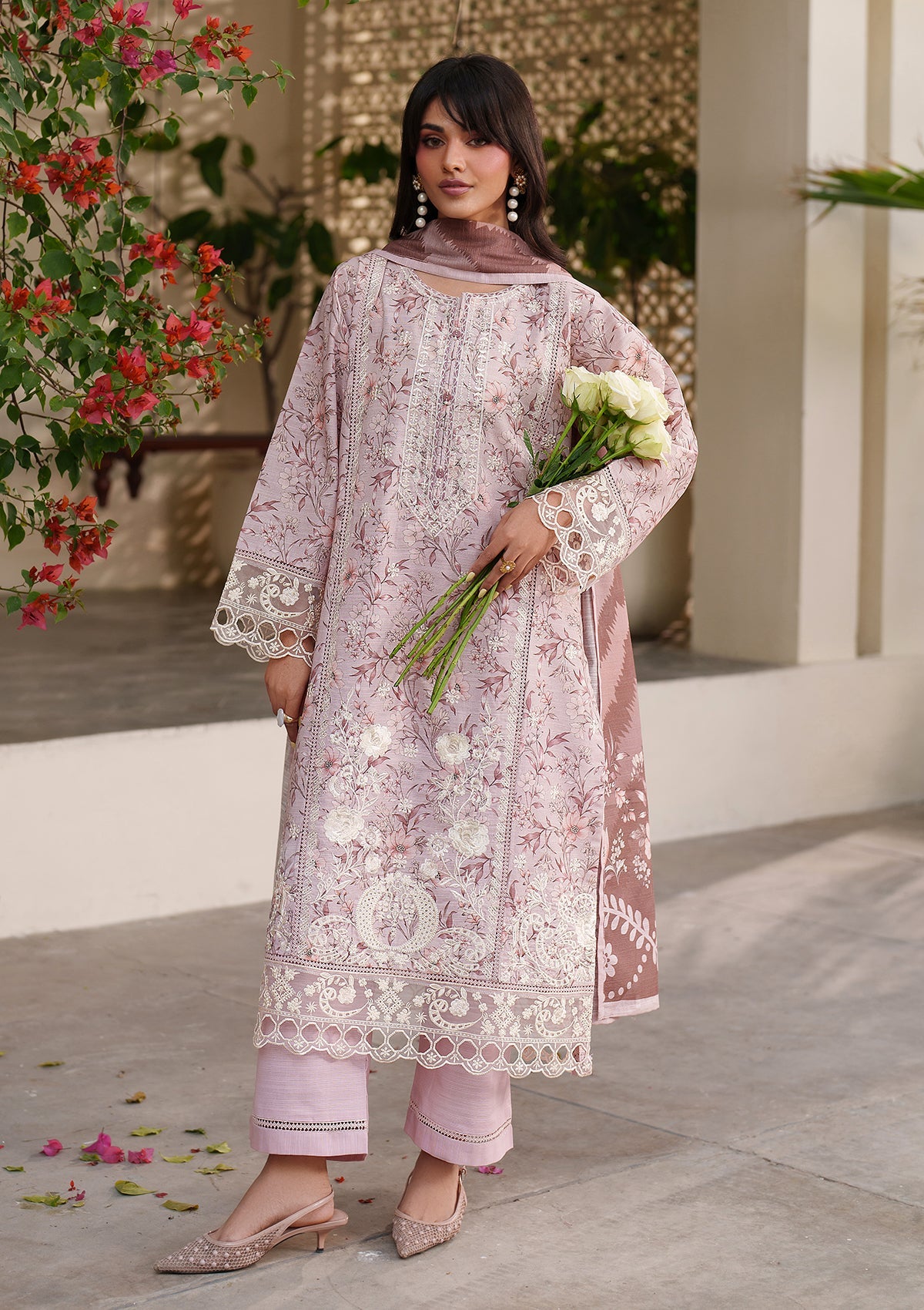 Embroidered Khaddar BT6552-PCH Bin Tayyab