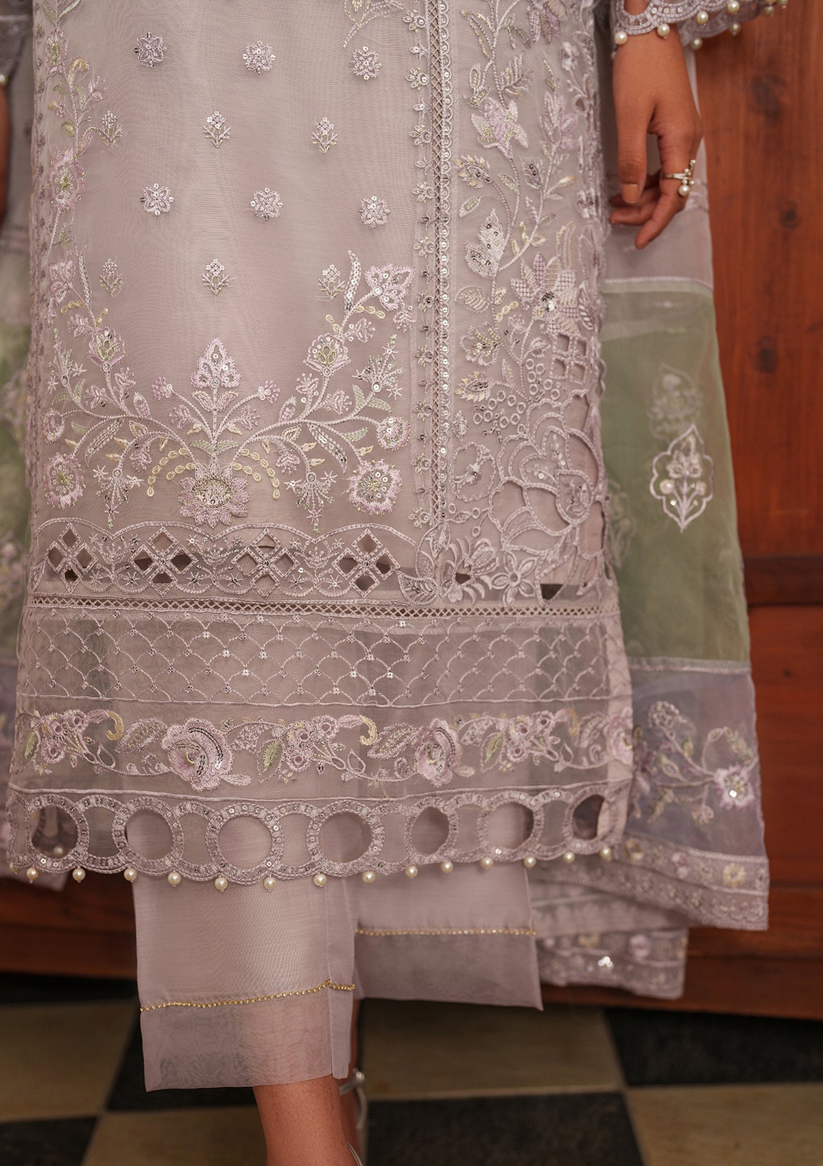 Embroidered Organza BT6537-L-PPR Bin Tayyab