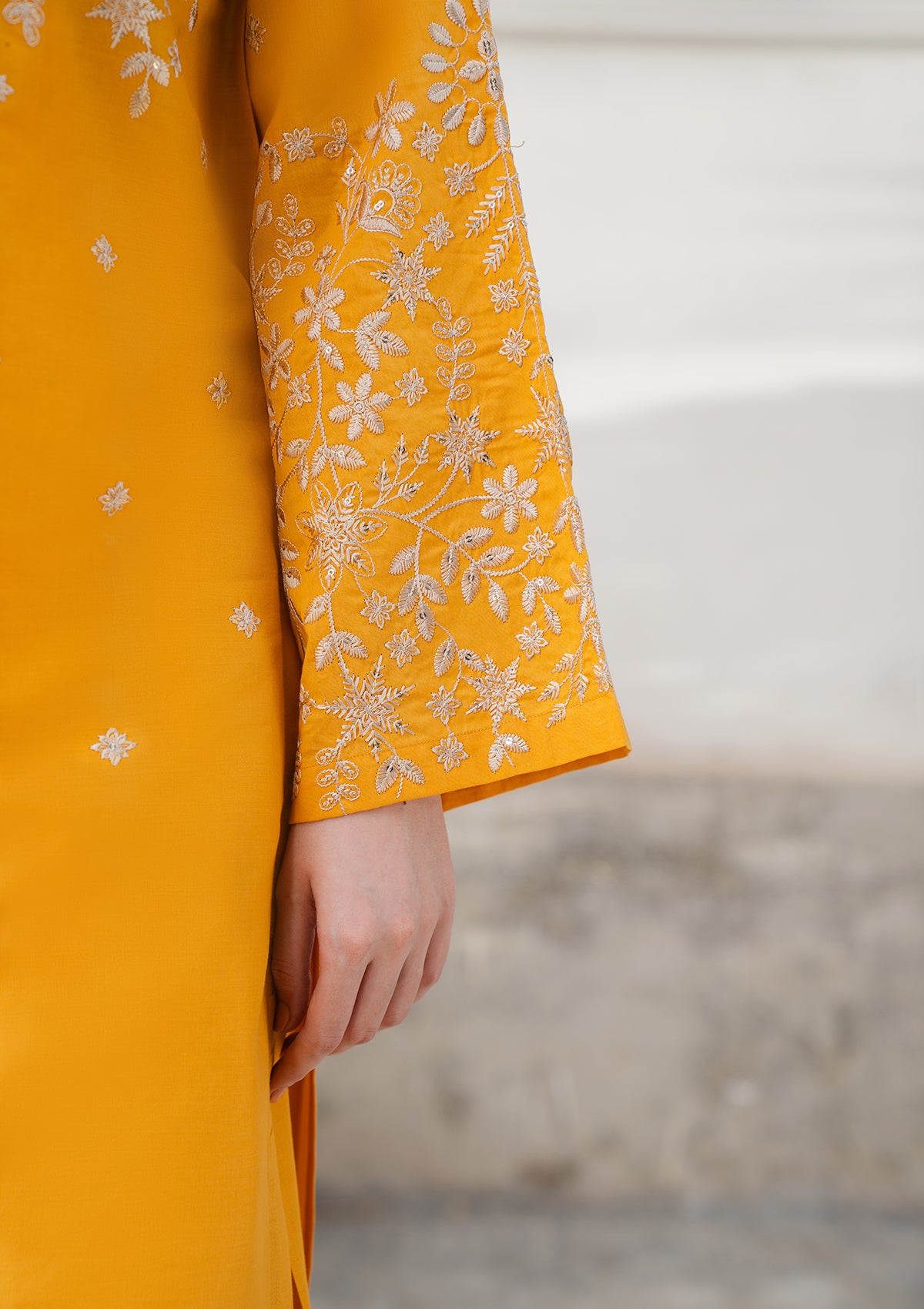 EMBROIDERED COTTON BT006831-MRD