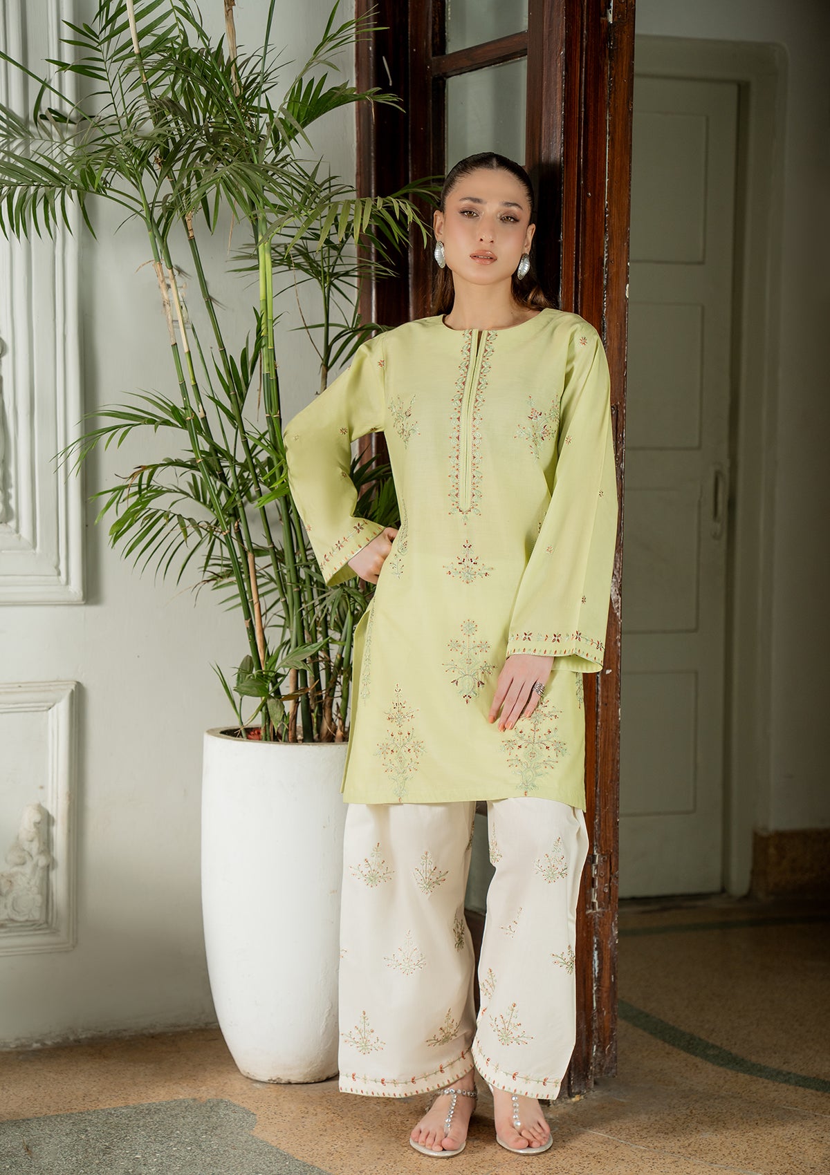EMBROIDERED COTTON BT006749-PST