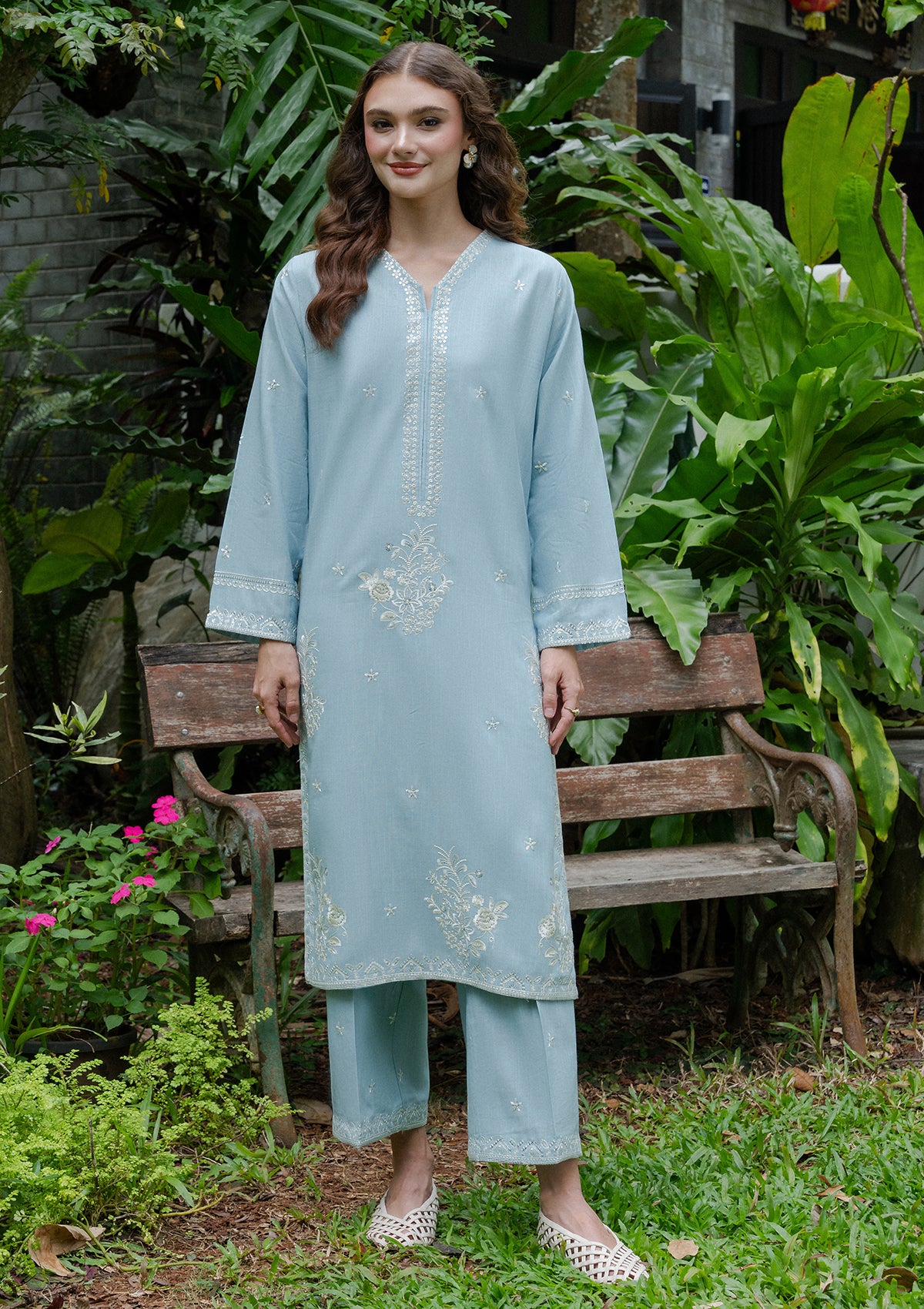 Embroidered Khaddar BT006930-ICB