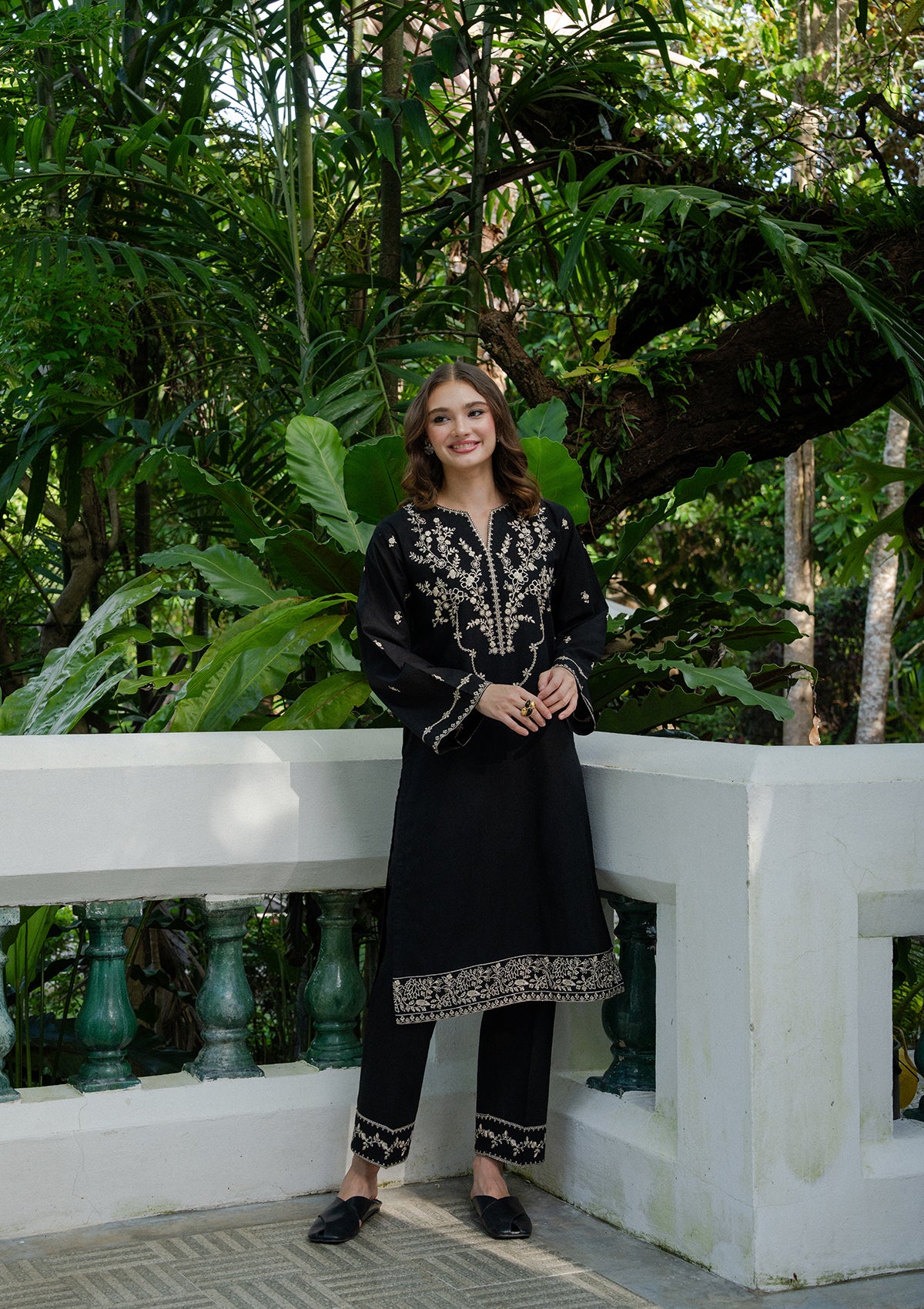 Embroidered Khaddar BT006930-BLK