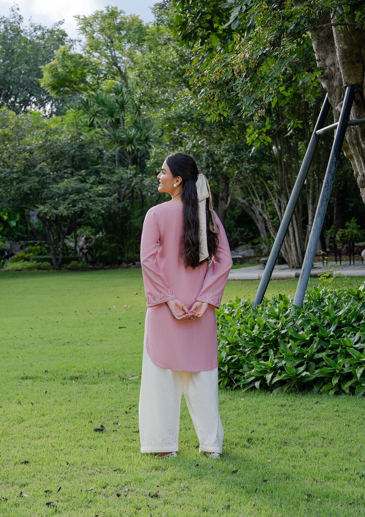Embroidered Khaddar BT006931-BPK