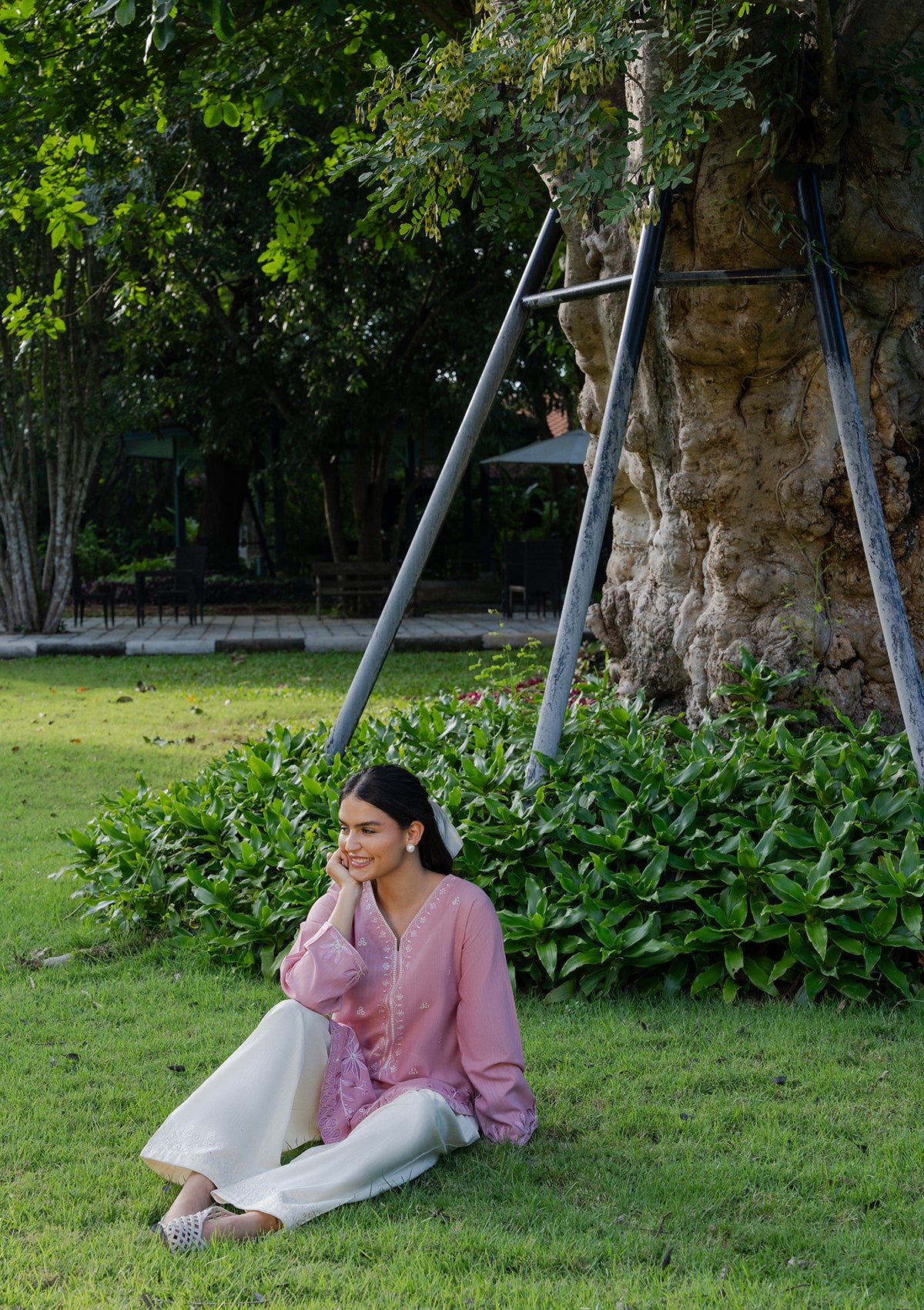 Embroidered Khaddar BT006931-BPK