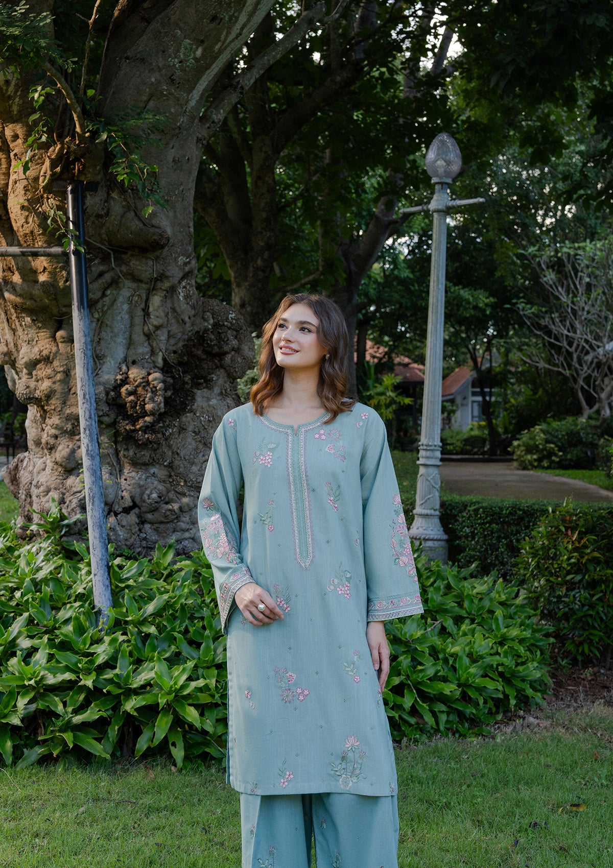 Embroidered Khaddar BT006929-ICB