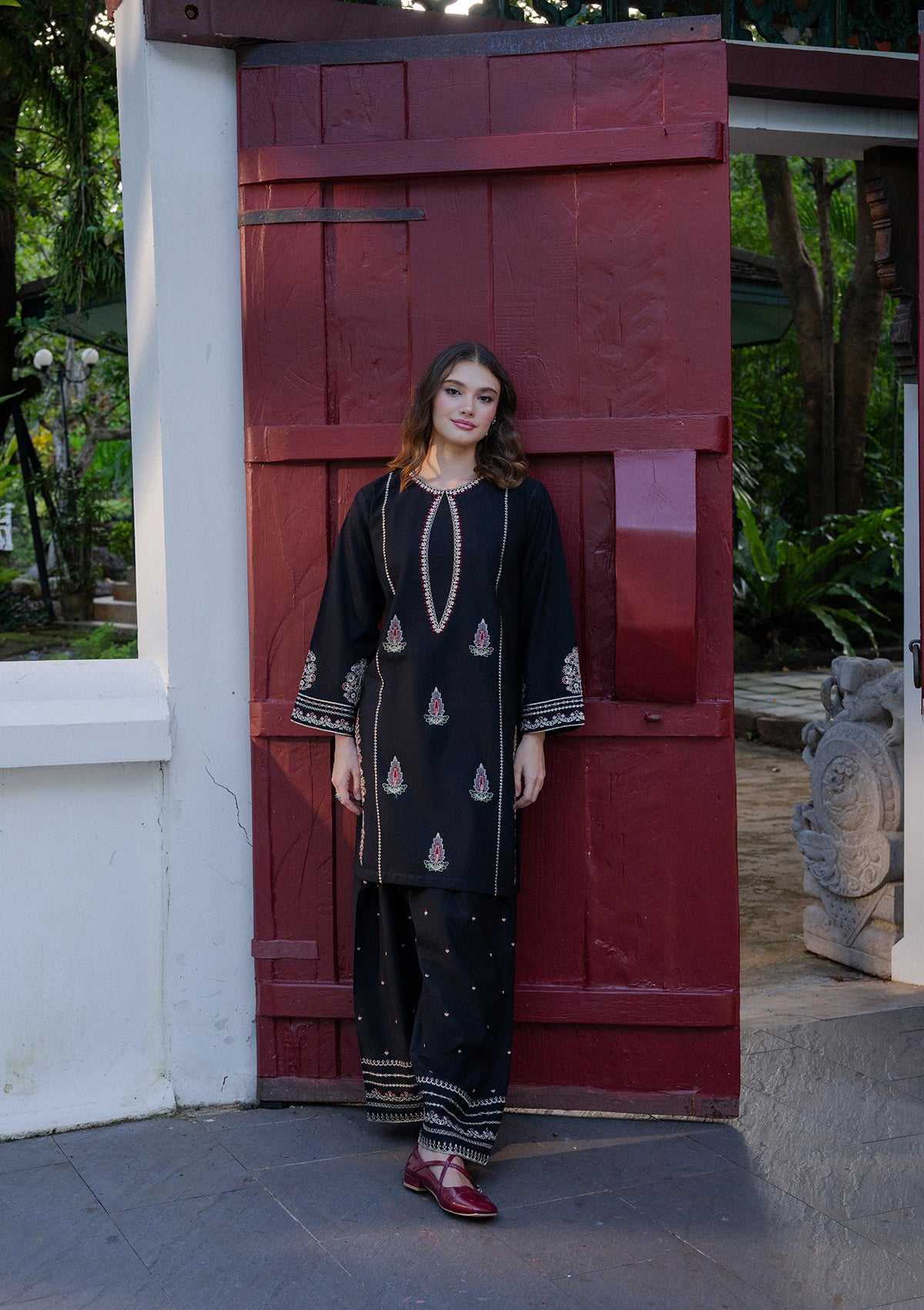 Embroidered Khaddar BT006931-BLK
