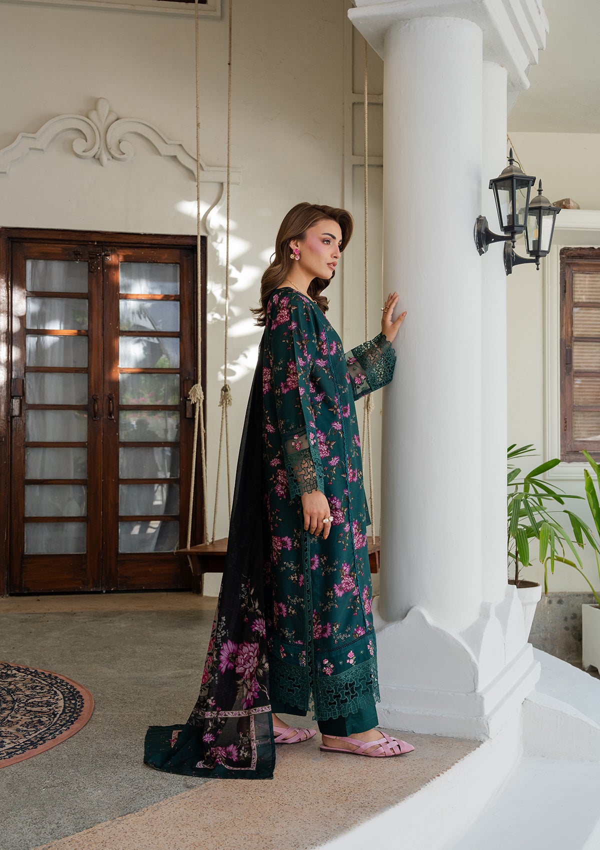 PRINTED EMBROIDERED Lawn BT006887-SGN