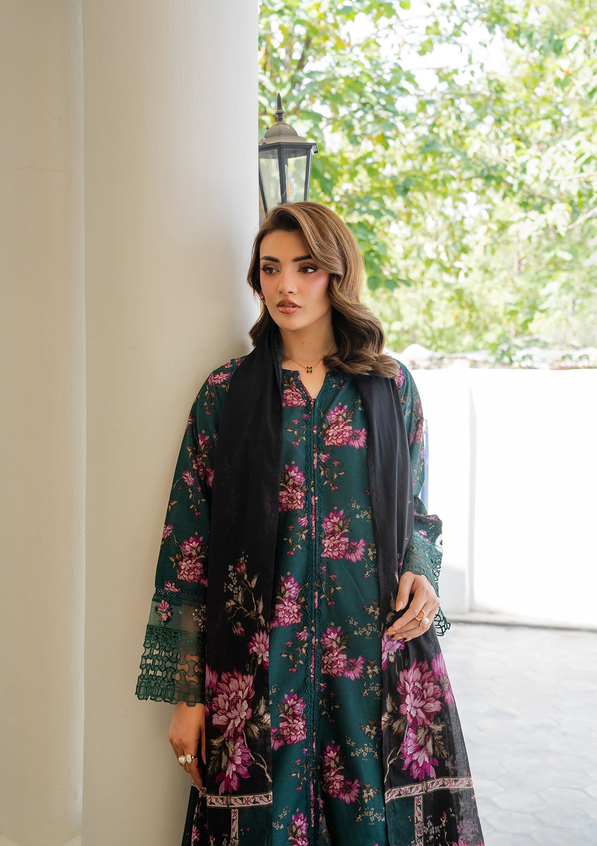 PRINTED EMBROIDERED Lawn BT006887-SGN