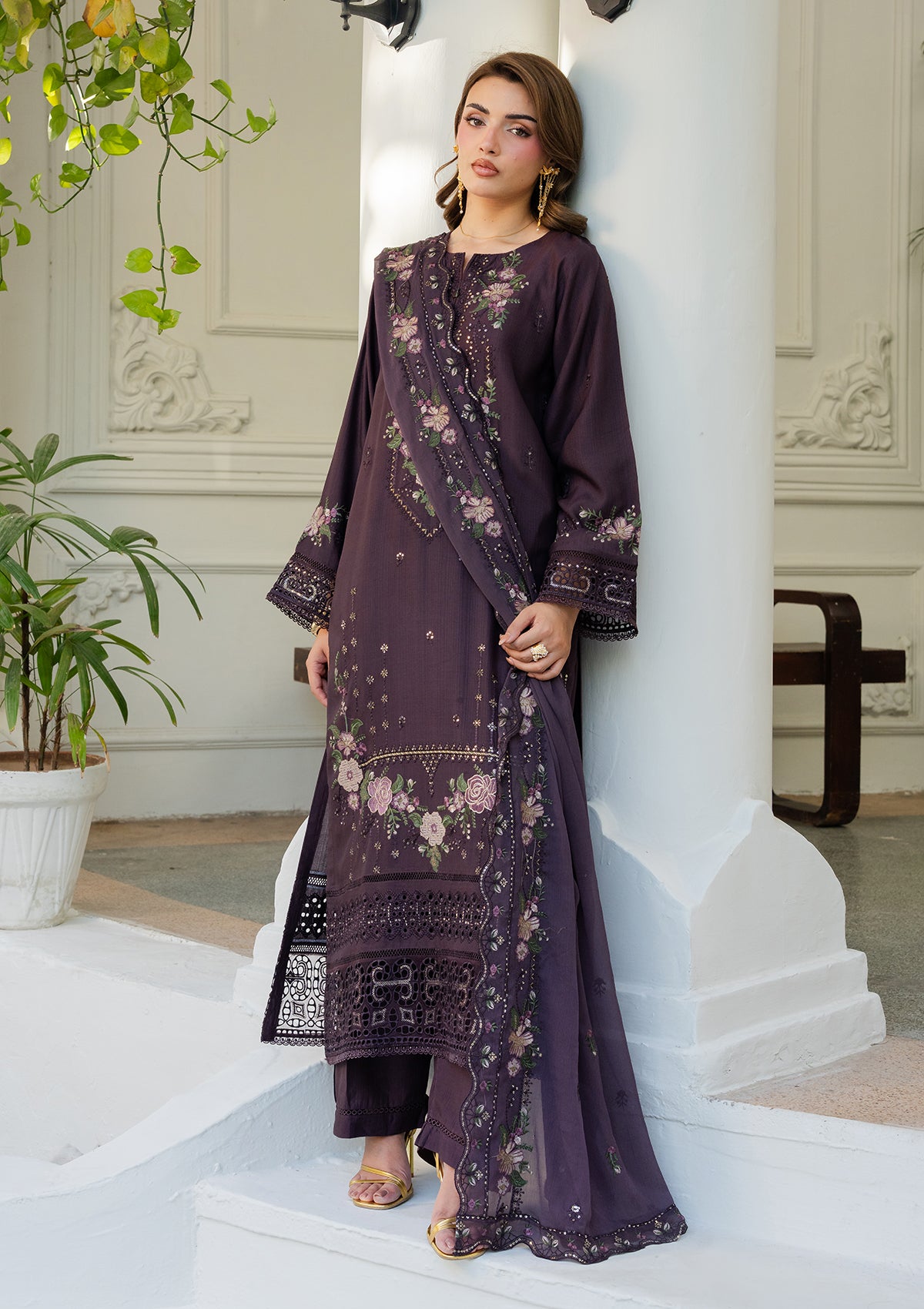 Luxury Embroidered Cotton  BT006889-PRP