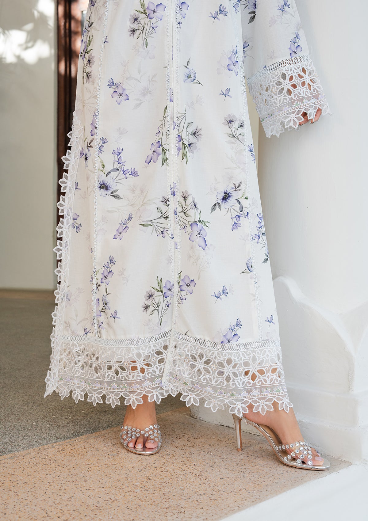EMBROIDERED Lawn BT006887-OWH