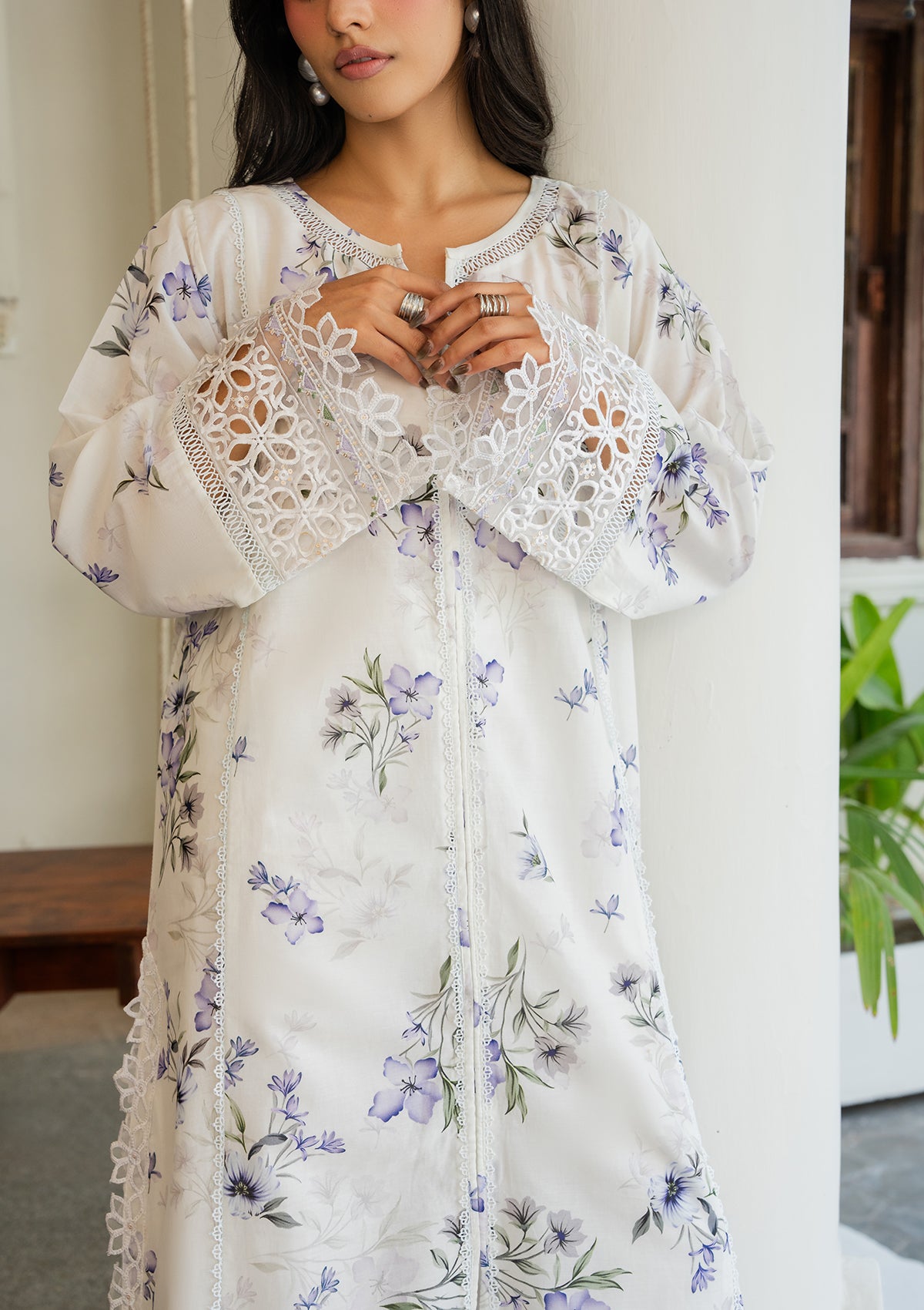 EMBROIDERED Lawn BT006887-OWH